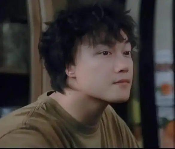 陈奕迅有哪些适合做头像的图片