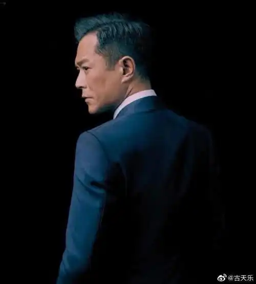 古天乐发文怀念作家黄易:他的精神已注入作品之中