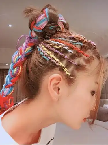 angelababy彩色脏辫潮酷灵动_新浪图片