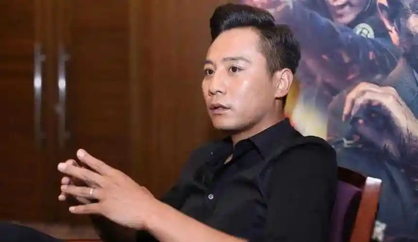 刘烨无意言论周迅:饮酒后言论失当的艺人观点