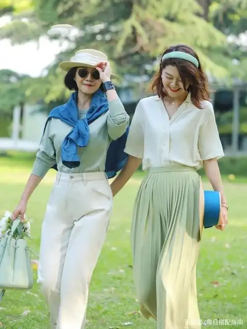 服装搭配_宝妈时尚生活网