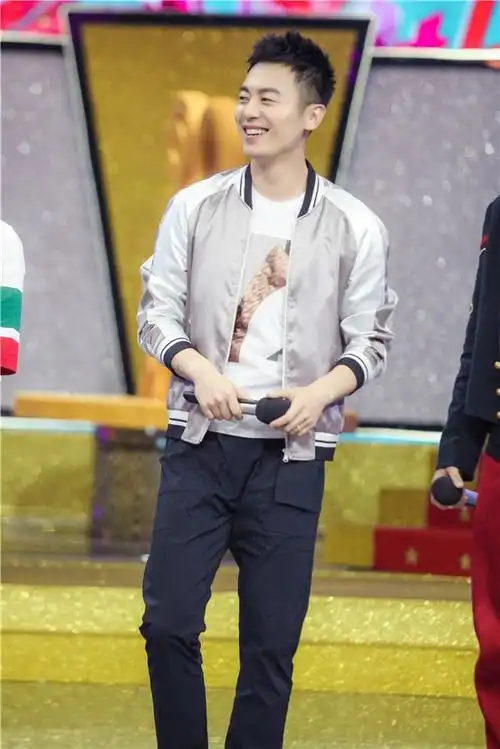 朱亚文真实人品到底怎样(演员朱亚文个人简介) | 刀哥爱八卦