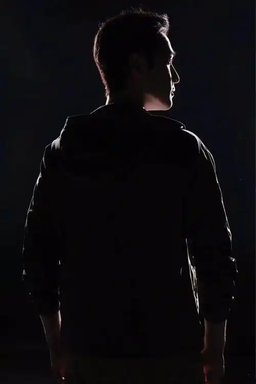 【胡歌】【互动】你看过胡歌的背影吗?