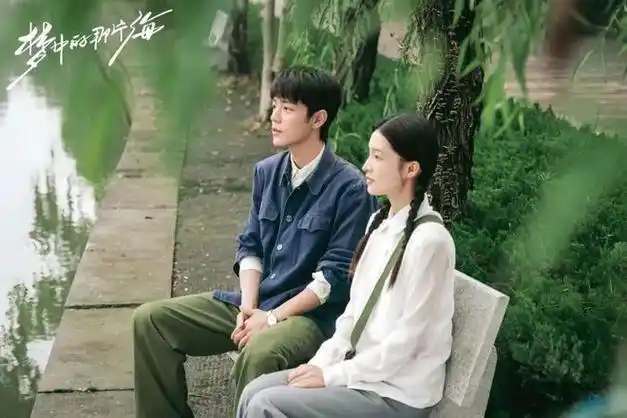 能在镜头前完全素颜出境,温婉居家,难怪肖战会爱上她|李沁|苗苗|演员