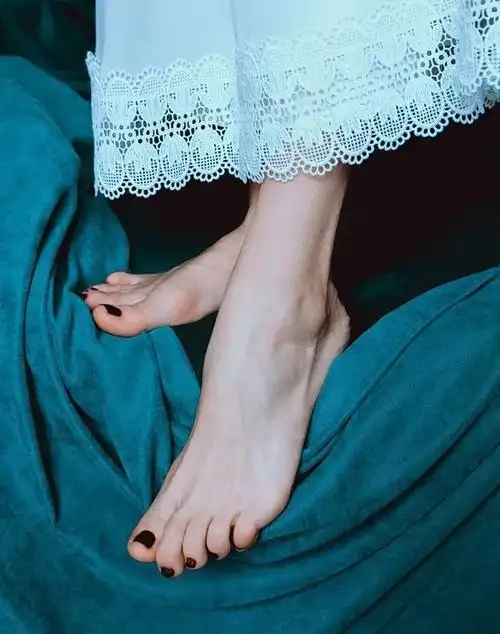 李佳琦直播间卖断货的海南椰油膏,保湿滋润,便宜又大碗 - cosmedna