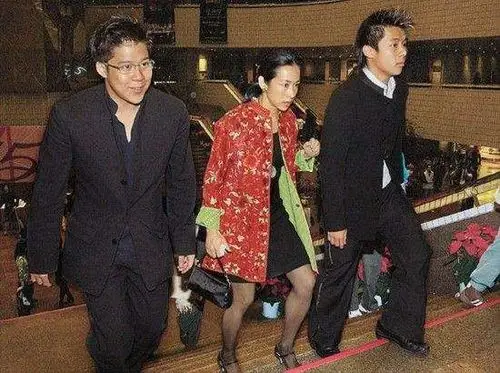 霍启山为什么当年不娶吴敏霞