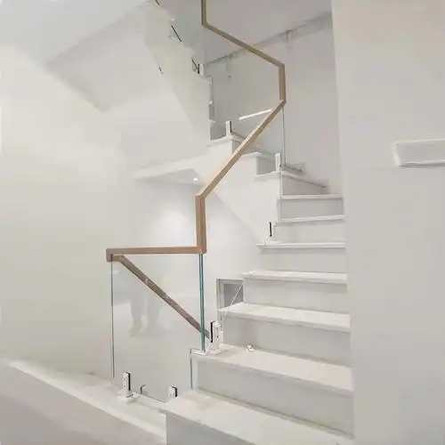 室内楼梯玻璃护栏超白钢化玻璃平护栏 钢槽护栏 夹子玻璃扶手安装