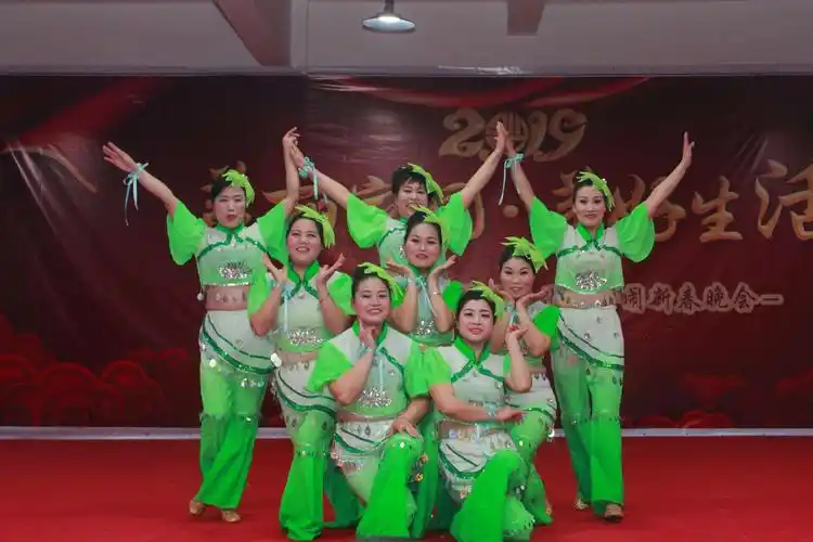 我们的成品舞结束造型花之韵结尾造型舞蹈学院期末专业课汇报圆满结束