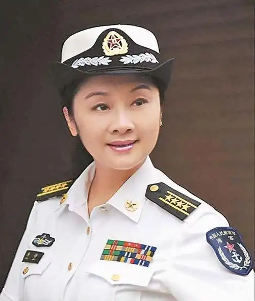 2009年王新军爆火后抛弃丑妻唐静今唐静的报复堪称教科书