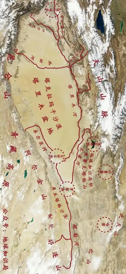 是祁连山,阿尔金山下最迷人的沙漠.