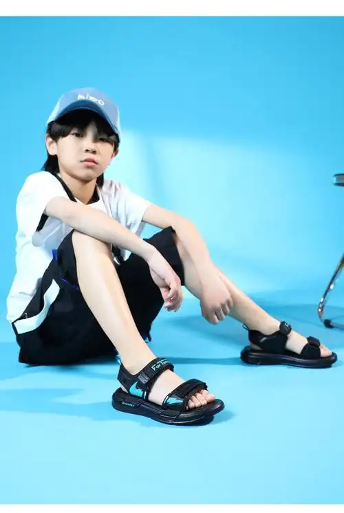 七波辉男童凉鞋2022夏季新款潮软底防滑中大童小孩男款儿童沙滩鞋