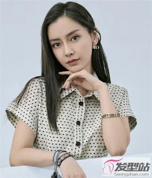 杨颖angelababy百变直发 斩男发型惊呆众人