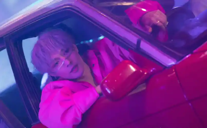 「hellokpop」更新张艺兴采访一则_专辑_中国_音乐会