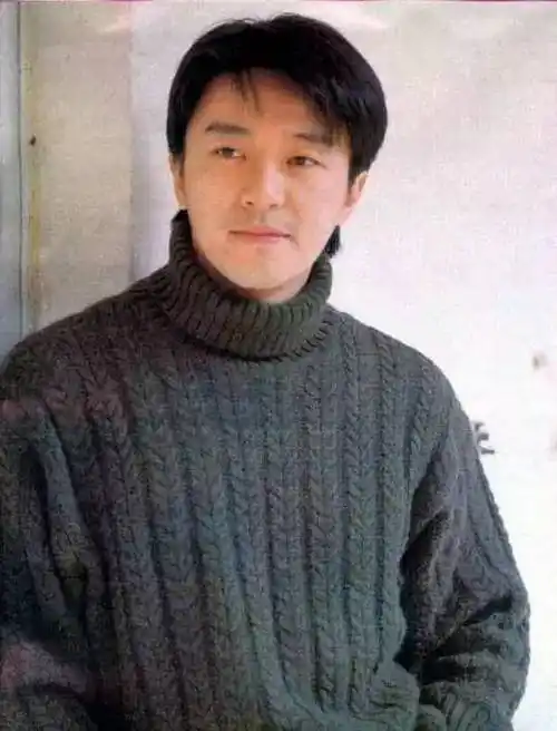 吃可爱长大的_照片_穿着_明星