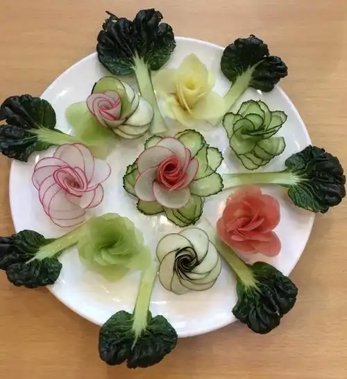 "相约17 冬意融蓉"寒假作品展示——冷拼达人赛(二)