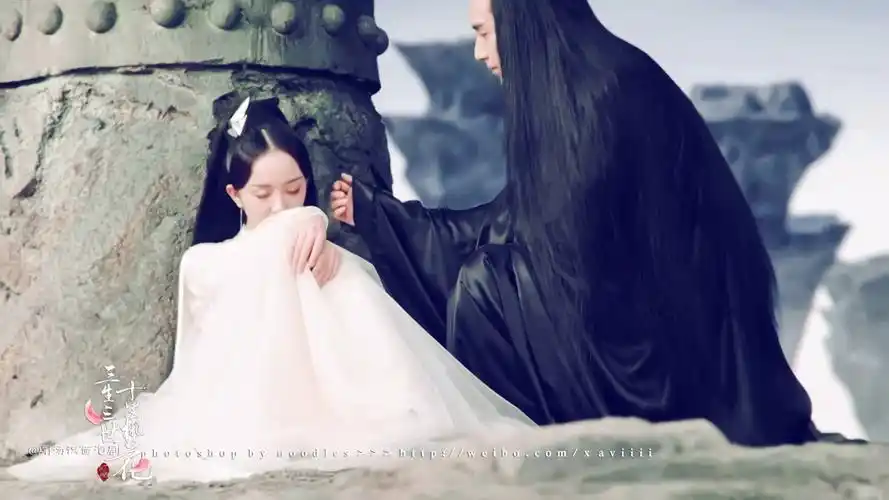 三生三世十里桃花# 夜华 白浅(cr:微博@闻汤识面泡剧)