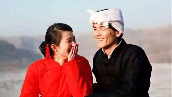 柳强强王小妮经典陕北民歌牡丹花和放羊娃深情对唱太醉人