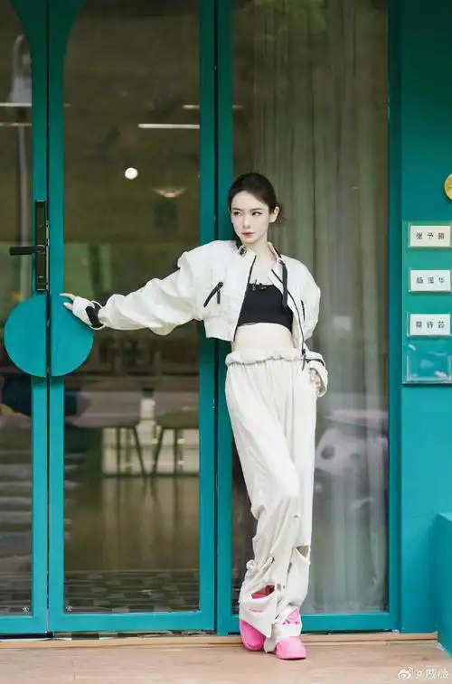 戚薇坚定地选择了陈丽君##戚薇选了陈丽君5次