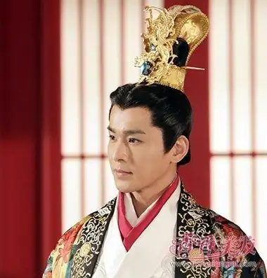 春秋时的男人发髻是啥样 秦朝男子发髻梳法