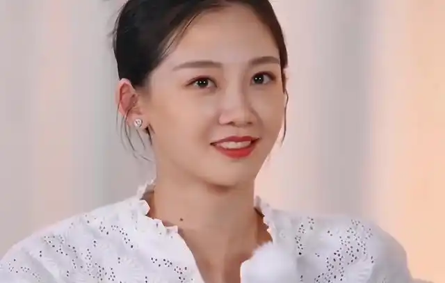 郑恺与残疾女友苗苗重逢那段(郑恺后悔没早点遇到苗苗)(4)