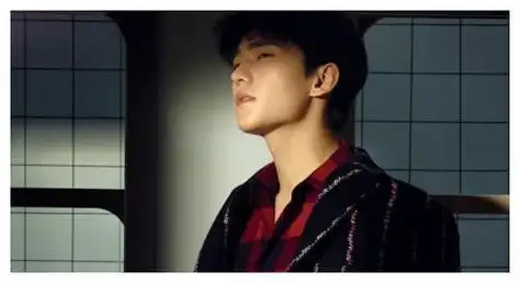 那些侧脸帅气的男星,林更新杨洋太迷人,最后一位最帅!