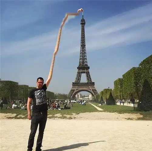 【投票】国外小哥跪求大神p图后,再也不相信世界了