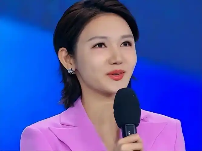央视财经3位新晋女主播个个貌美实力强谁能成为一姐