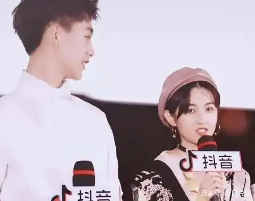 张子枫和荣梓杉