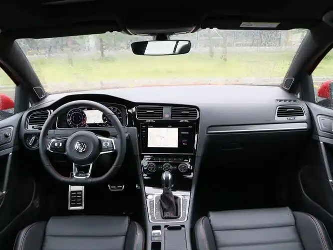 2018款大众高尔夫最低多少钱新款嘉旅进取型属实价格