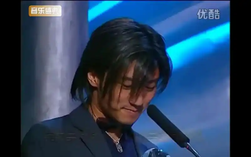 谢霆锋2000mtv音乐盛典