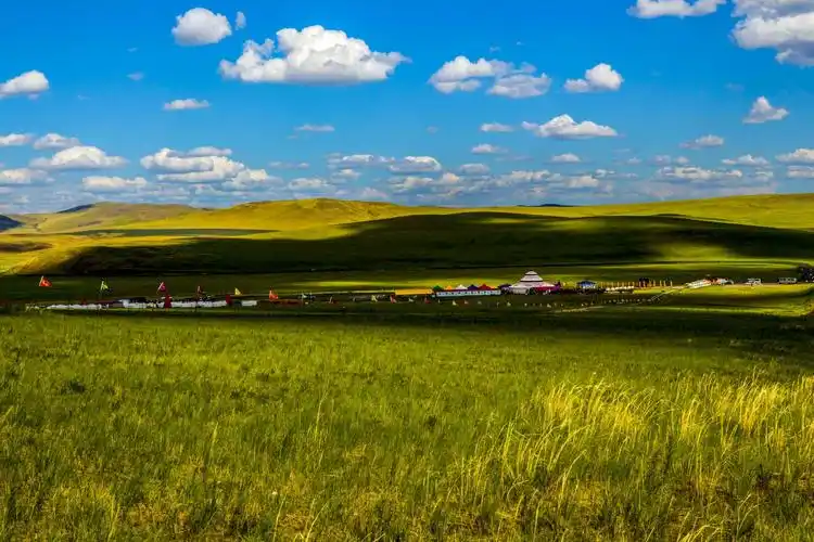 摄影 呼伦贝尔的云水柔情 写美篇呼伦贝尔草场主要有六大类:山地草甸