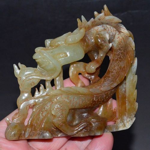 老玉古玉高古和田玉生坑料战汉糖料雕刻精美镂空权贵至尊祥龍摆件