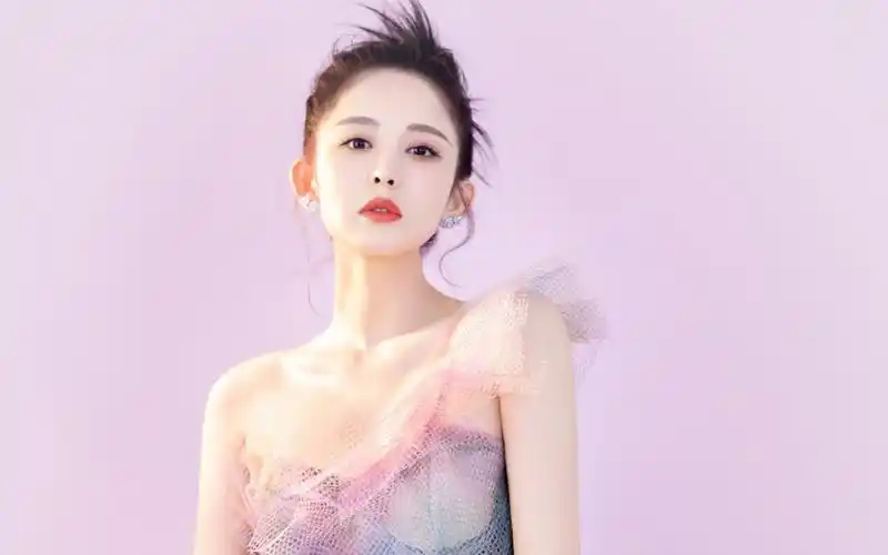 古力娜扎仙气写真壁纸图片110