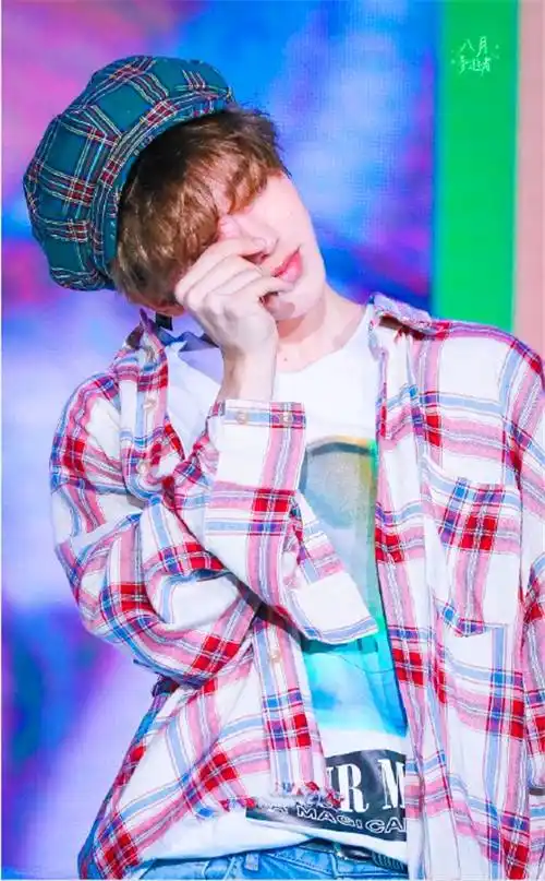 npc团员戴帽子造型坤坤呆萌小鬼嘻哈丞丞文艺农农最开心