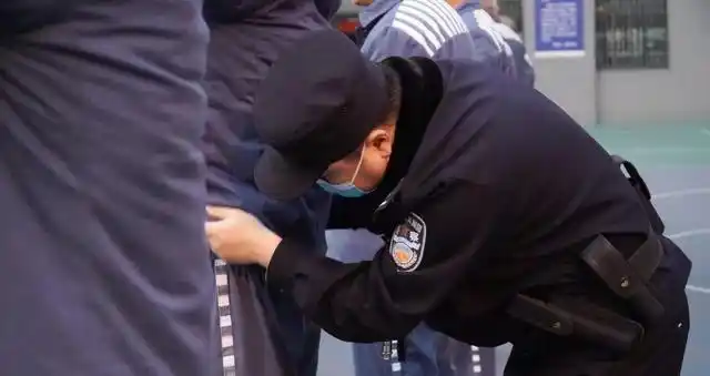 入监工作"早"起来今天就一起来了解~内江监狱针对新入监罪犯铺设的"