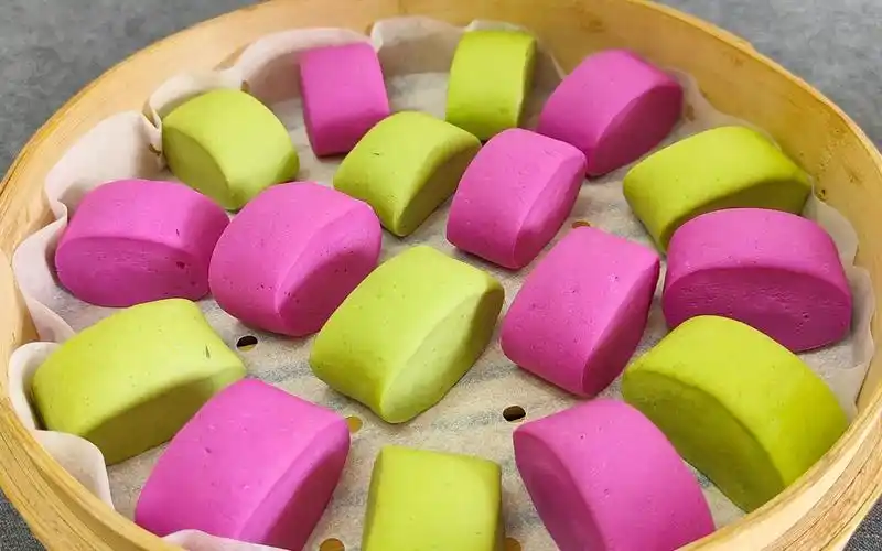 活动  教你做果蔬彩色馒头,鲜亮不褪色,一口一个孩子超爱吃,营养美味