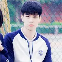 江辰校服装头像,江辰高清头像图片-男生头像