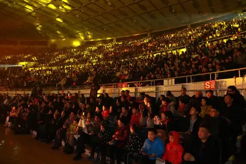 学校举行庆祝改革开放40周年暨2019新年音乐会
