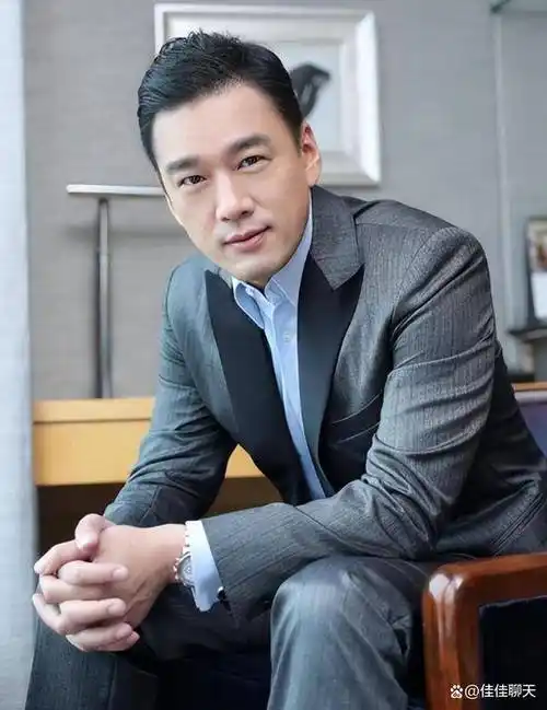 王耀庆:从"懒得搬家"到事业有成的励志故事