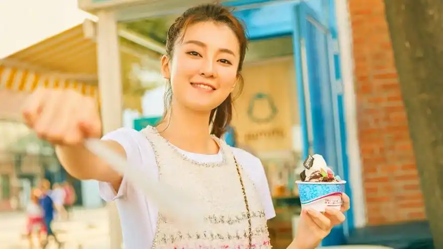 刘涛图片大全,分享一组女星模特图片给大家,图中的桌面壁纸壁纸