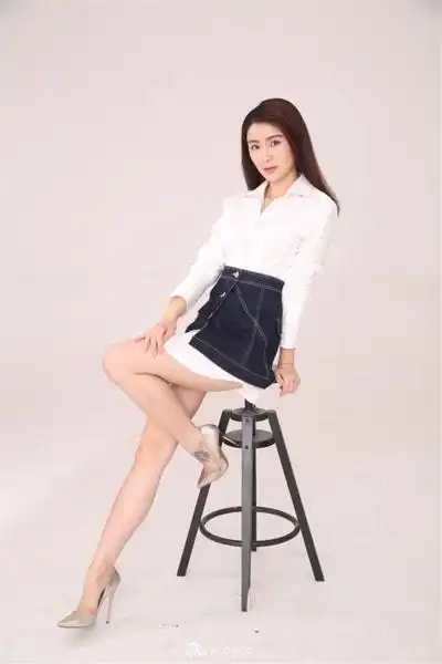 刘庭羽明星资料大全-刘庭羽动态_刘庭羽电视剧电影-爱奇艺泡泡