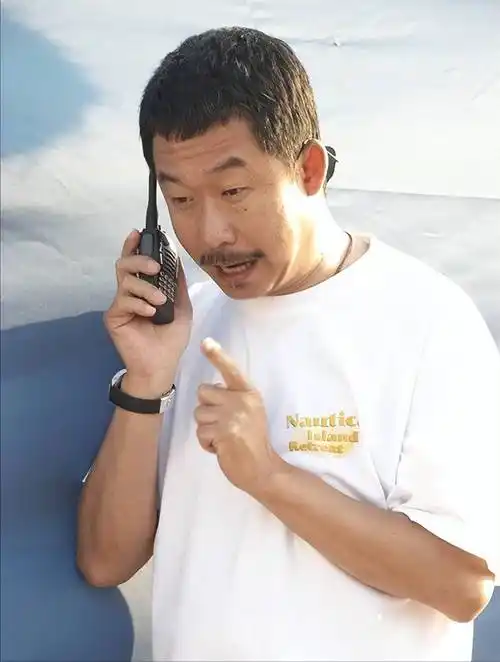 5万请刘桦拍《疯狂的石头》,刘桦:看不起谁呢_电影_刘烨_片酬