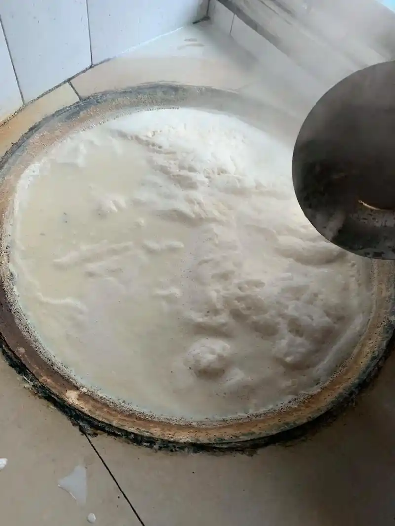 纯手工豆腐制作过程来了又是一年的年味开始了