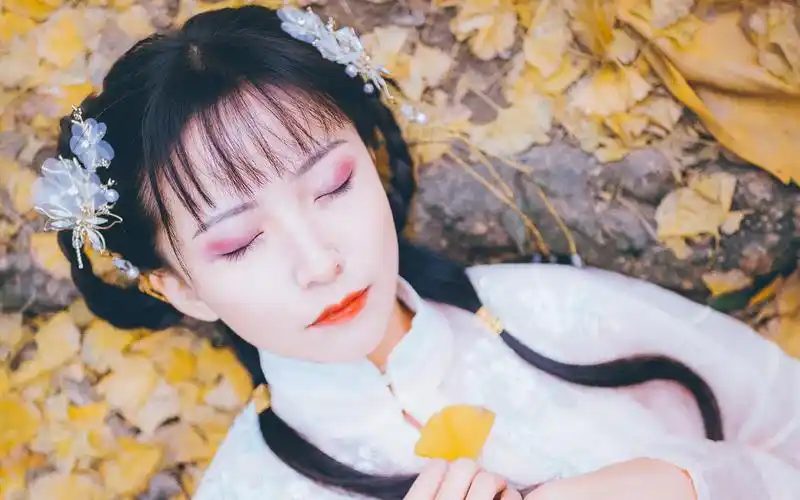 我最讨厌你的虚情假意