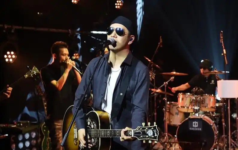 郝云郝运来在线演唱会收官高质量呈现最燥线上现场