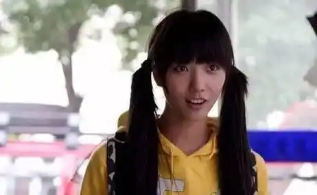 电视剧拍摄期间徐睿经常开车到剧组接送王珞丹,两人的恋情在剧组已经