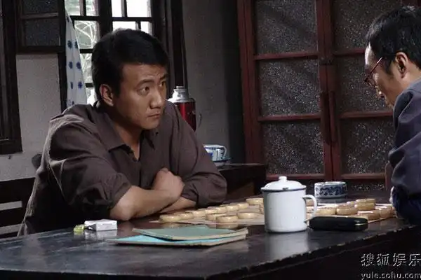 胡军荧屏亮相来势汹汹 《岁月》演小人物大情怀