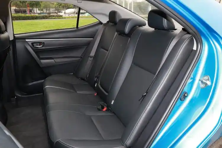 雷凌 双擎e 车尾-方向盘-气囊-易车