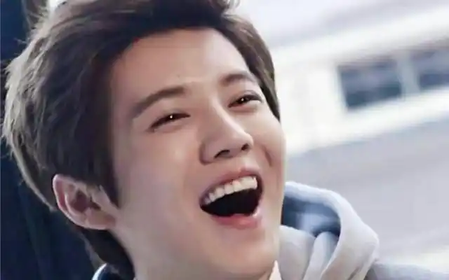 鹿晗笑起来最好看的十张图片,我喜欢第七张,你们喜欢哪一张?