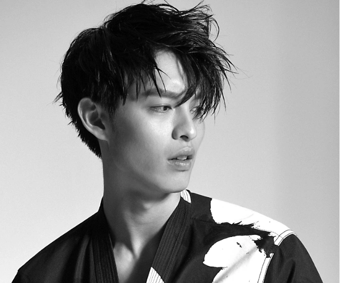 一起爬墙吧,曹佑宁:亲密戏让人脸红心跳,厉腾让我从男孩变男人